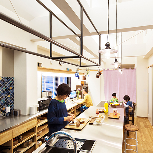 移住検討中の方、自給自足を目指す方などがモニターに応募